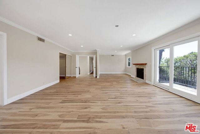 16608 Park Lane Circle, Los Angeles, CA 90049