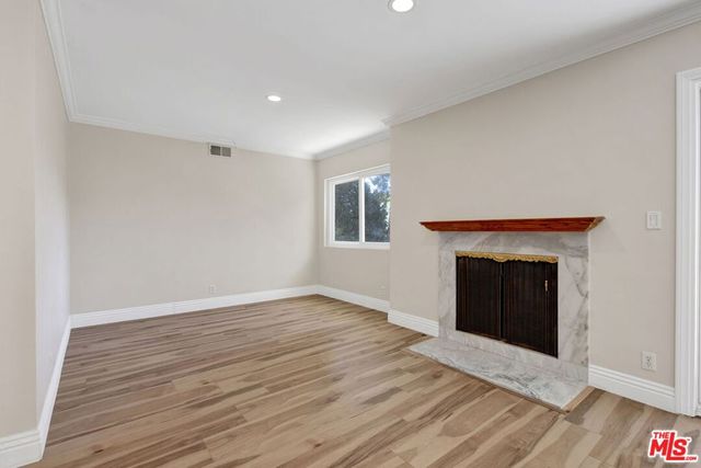 16608 Park Lane Circle, Los Angeles, CA 90049
