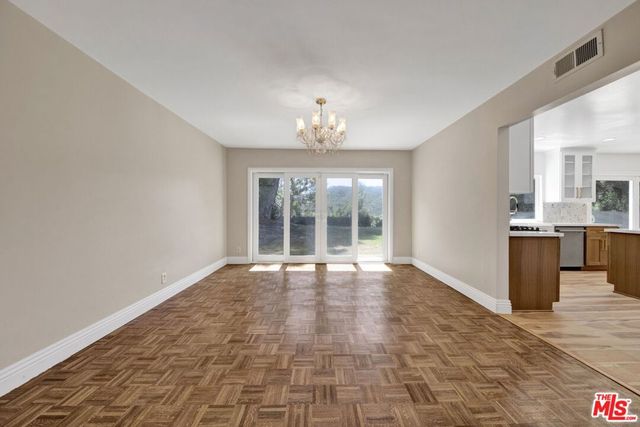 16608 Park Lane Circle, Los Angeles, CA 90049