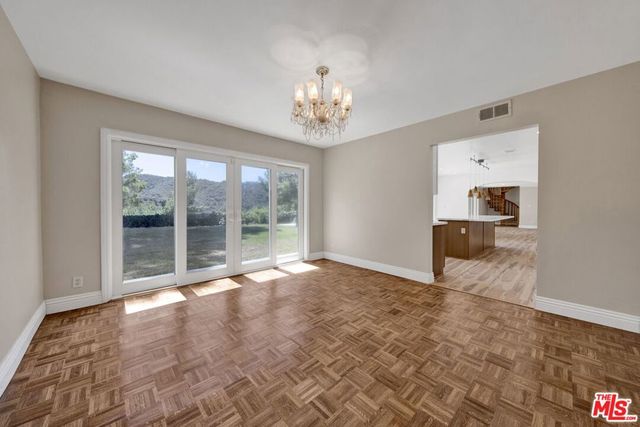 16608 Park Lane Circle, Los Angeles, CA 90049
