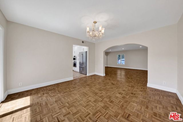 16608 Park Lane Circle, Los Angeles, CA 90049
