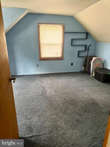 90 GRANDVIEW AVE, Hamilton, NJ 08620