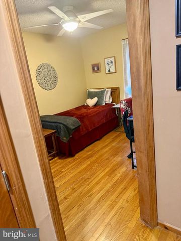 90 GRANDVIEW AVE, Hamilton, NJ 08620