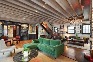 65 Spring Street, Charleston, SC 29403