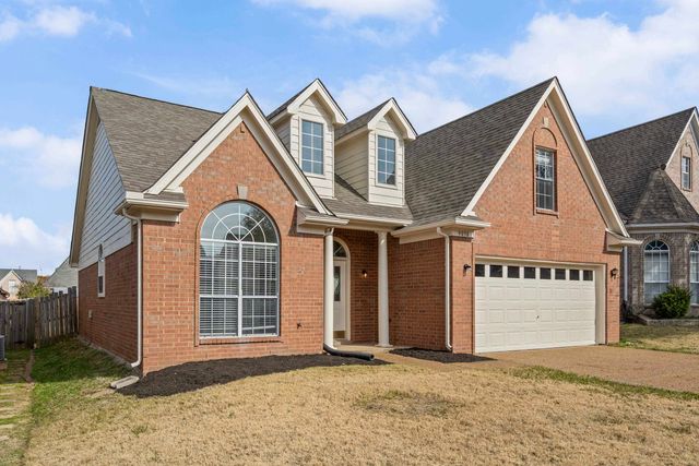 9058 W SNOW DRIFT LN, Memphis, TN 38016