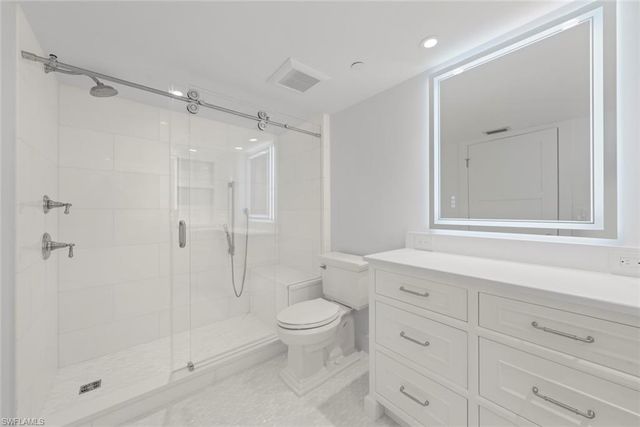 3127 W Gulf DR # 101, Sanibel, FL 33957