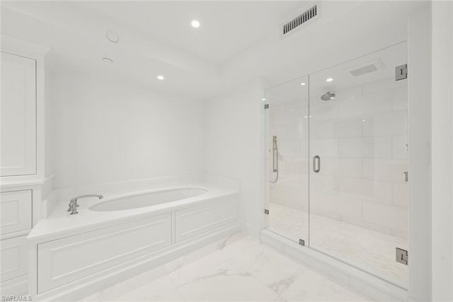 3127 W Gulf DR # 101, Sanibel, FL 33957