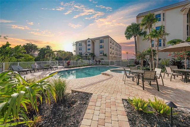 3127 W Gulf DR # 101, Sanibel, FL 33957