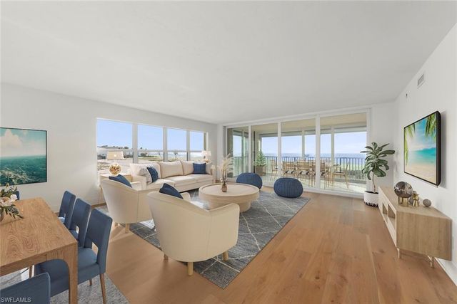 3127 W Gulf DR # 101, Sanibel, FL 33957