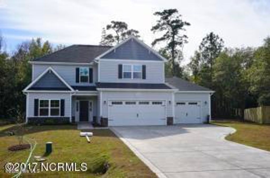 124 Wax Myrtle Way, Sneads Ferry, NC 28460