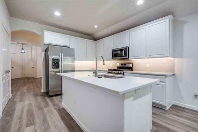 325 Perkins Drive, Argyle, TX 76226
