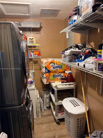 2926 NW 191st Ln, Miami Gardens, FL 33056