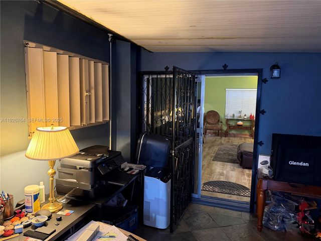 2926 NW 191st Ln, Miami Gardens, FL 33056