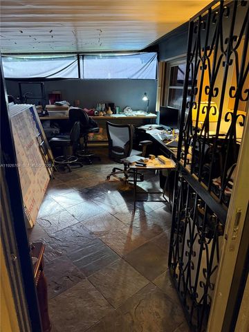 2926 NW 191st Ln, Miami Gardens, FL 33056