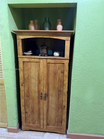 2926 NW 191st Ln, Miami Gardens, FL 33056