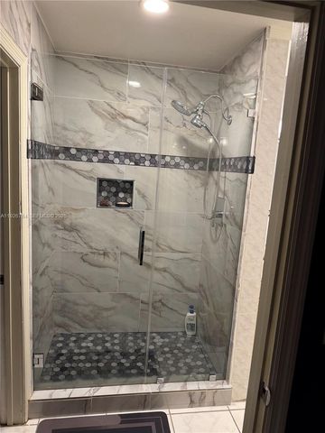 2926 NW 191st Ln, Miami Gardens, FL 33056