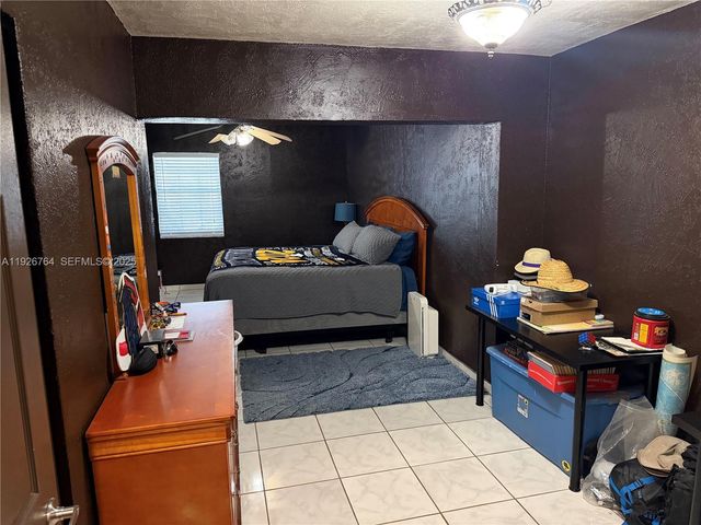 2926 NW 191st Ln, Miami Gardens, FL 33056