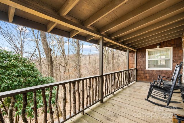 1040 Oak Ridge Lane, Mars Hill, NC 28754