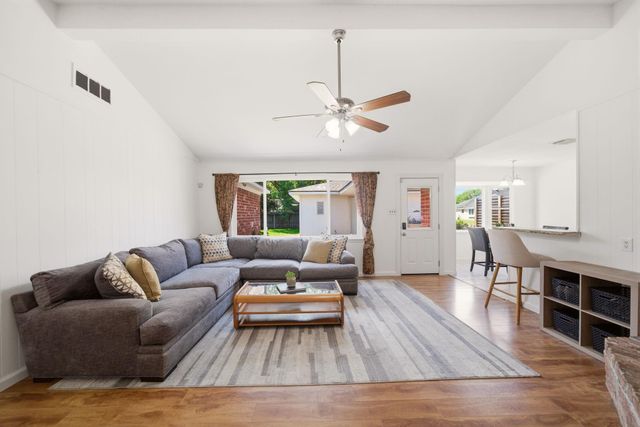 9231 Tooley Drive, Houston, TX 77031