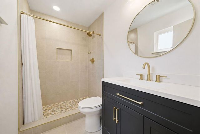 9231 Tooley Drive, Houston, TX 77031