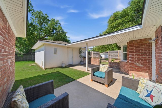 9231 Tooley Drive, Houston, TX 77031