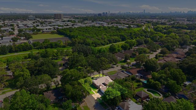 9231 Tooley Drive, Houston, TX 77031