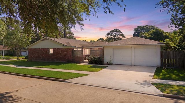 9231 Tooley Drive, Houston, TX 77031