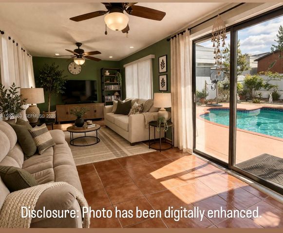 13050 SW 261st Ter, Homestead, FL 33032