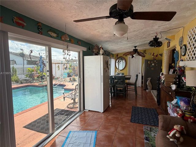 13050 SW 261st Ter, Homestead, FL 33032