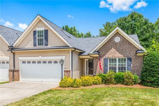 6205 Gough Court, Clemmons, NC 27012