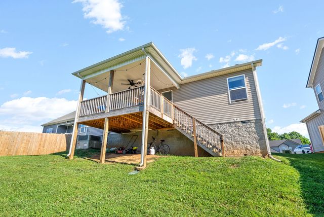 986 Guinevere Ct, Clarksville, TN 37040