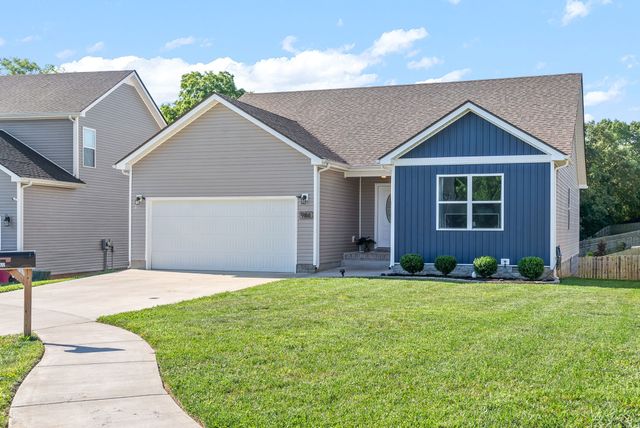 986 Guinevere Ct, Clarksville, TN 37040