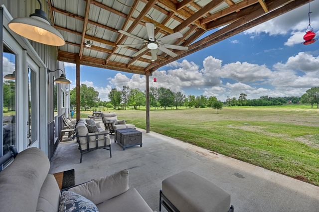 10140 Jenny Lynn Lane, Chappell Hill, TX 77426