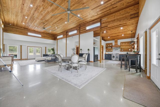 10140 Jenny Lynn Lane, Chappell Hill, TX 77426