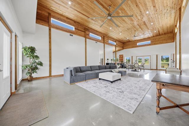 10140 Jenny Lynn Lane, Chappell Hill, TX 77426