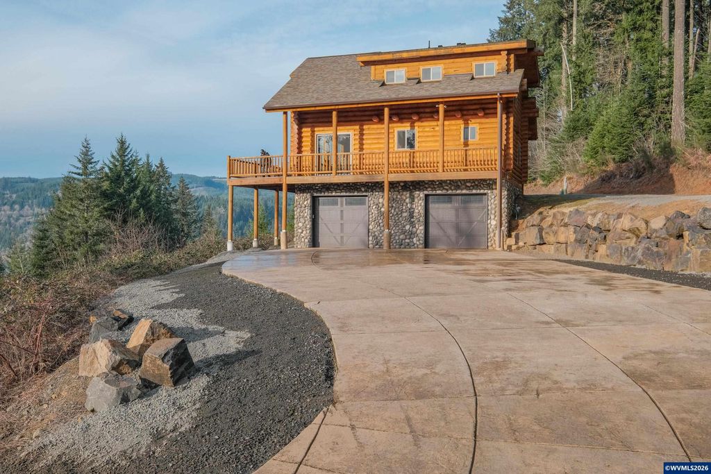 6331 Lake Pointe Wy, Foster, OR 97345