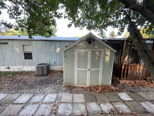 444596 Cardinal Lane, Vinita, OK 74301