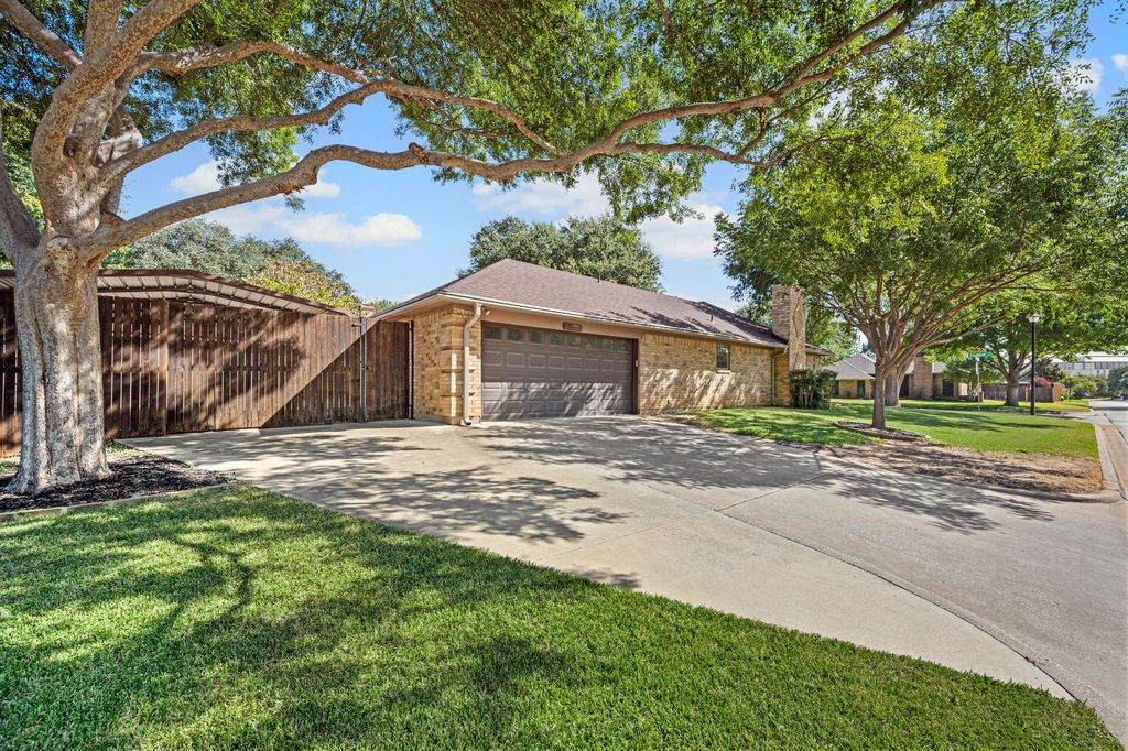 1401 Sandpiper Street, Grapevine, TX 76051 — photo 3