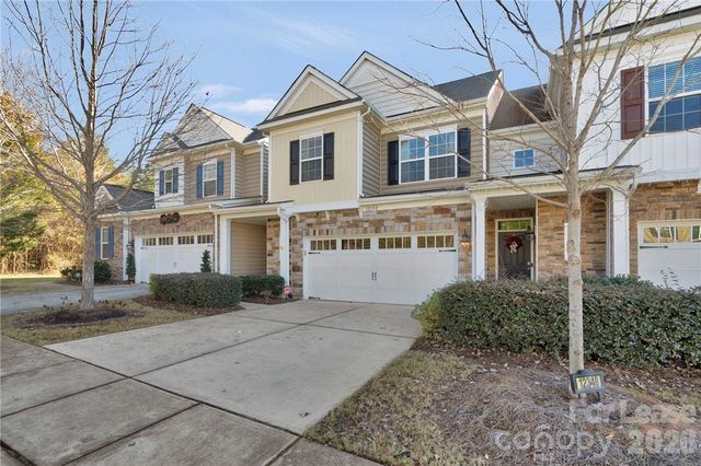 12352 Red Rust Lane, Charlotte, NC 28277