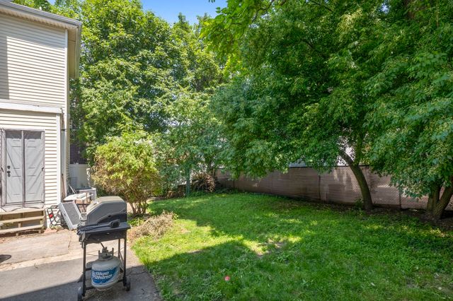 20 Newbury Street, Somerville, MA 02144
