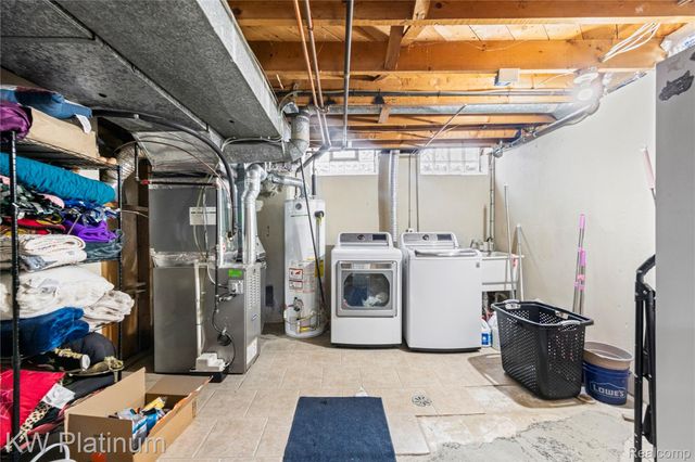 22500 Raymond Street, St. Clair Shores, MI 48082