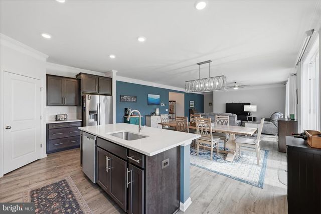 21 SAND BUNKER CT, Front Royal, VA 22630