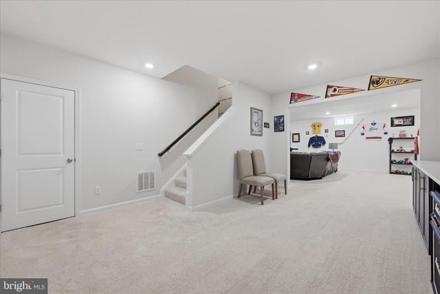 21 SAND BUNKER CT, Front Royal, VA 22630