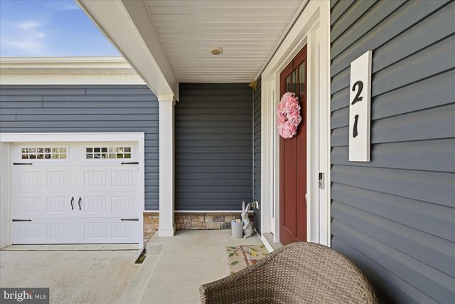 21 SAND BUNKER CT, Front Royal, VA 22630