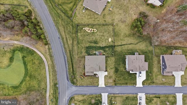 21 SAND BUNKER CT, Front Royal, VA 22630
