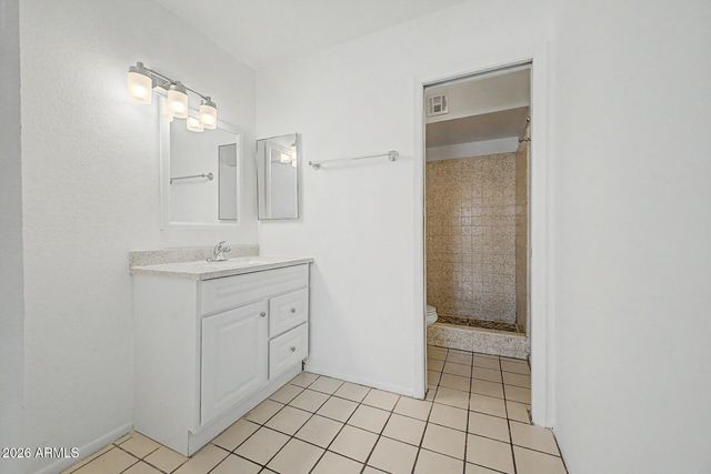 4557 W COLUMBINE Drive, Glendale, AZ 85304