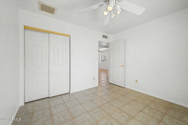 4557 W COLUMBINE Drive, Glendale, AZ 85304