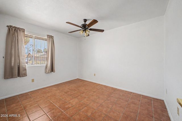 4557 W COLUMBINE Drive, Glendale, AZ 85304