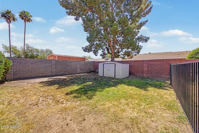 4557 W COLUMBINE Drive, Glendale, AZ 85304