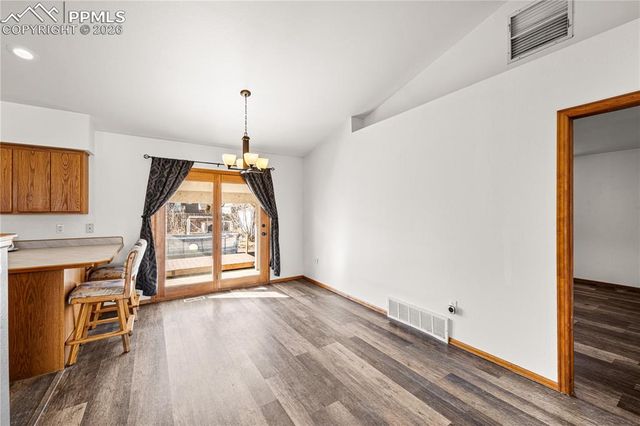 441 S Oak Creek Drive, Pueblo, CO 81007